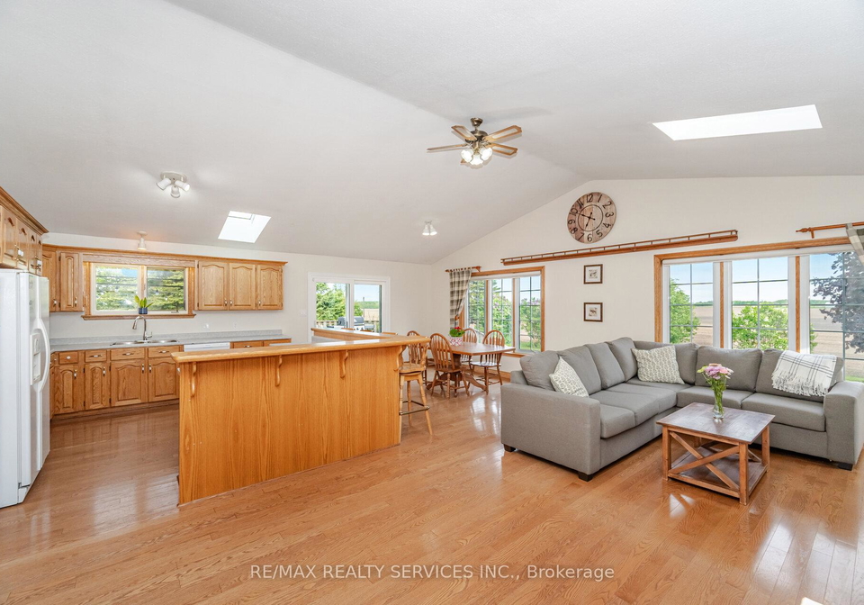 115475-2728-sideroad-east-luther-grand-valley-ontario-x12229353