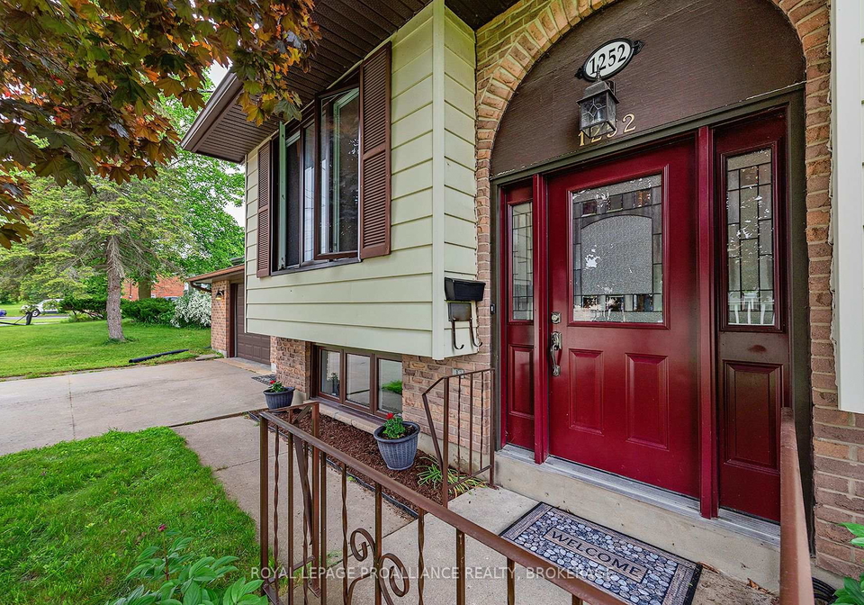 1252-lashford-street-kingston-ontario-x12229452