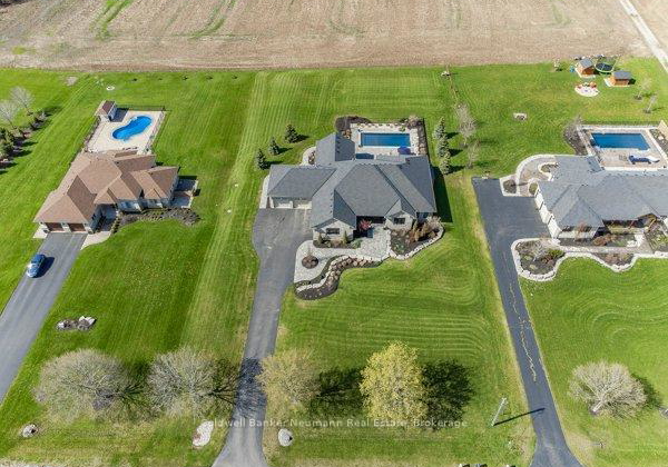 11-hartfield-drive-guelpheramosa-ontario-x12229501