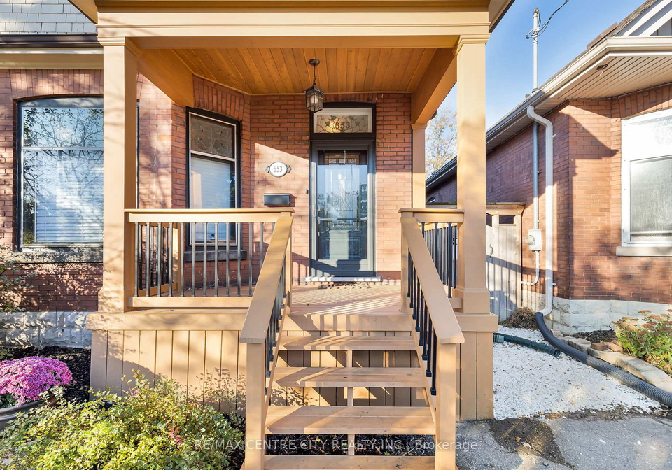 653-william-street-london-east-ontario-x12229585