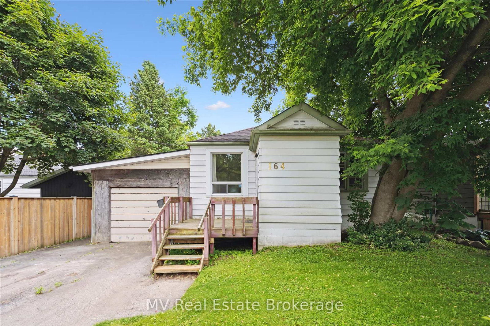 164-graham-street-centre-wellington-ontario-x12229665