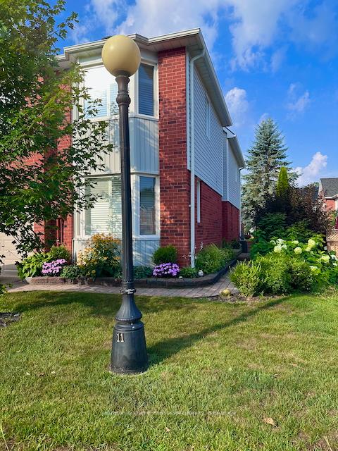 18-shoreline-drive-bracebridge-ontario-x12229752