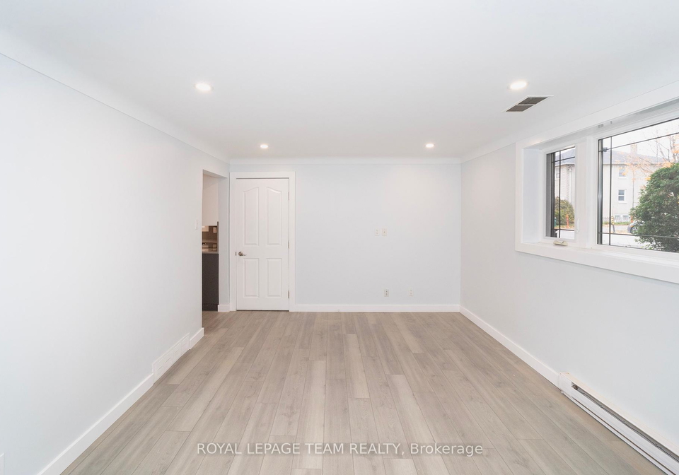 373-brant-street-ottawa-ontario-x12229787
