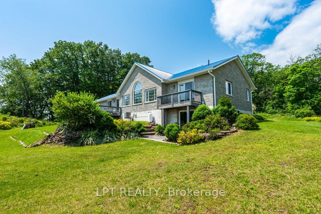 32-chisamore-pt-road-front-of-leeds-seeleys-bay-ontario-x12229790