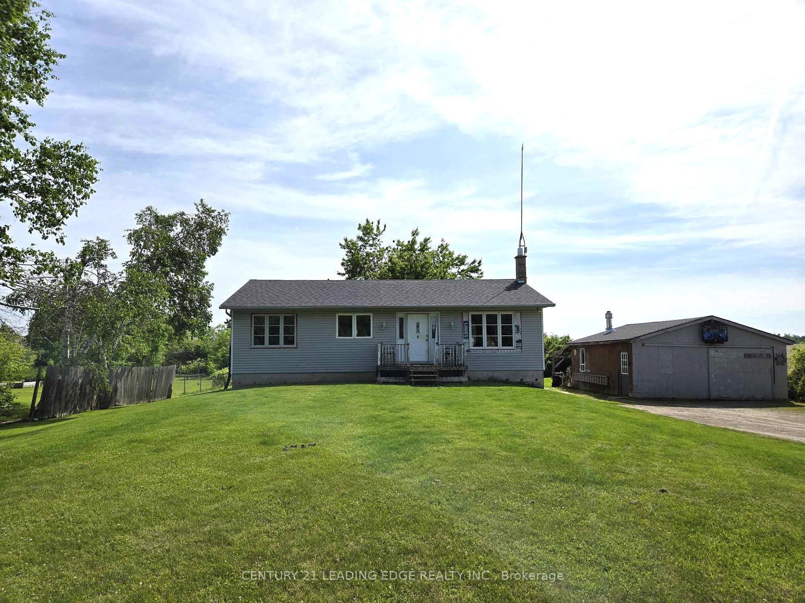 302-hartley-road-kawartha-lakes-ontario-x12229806