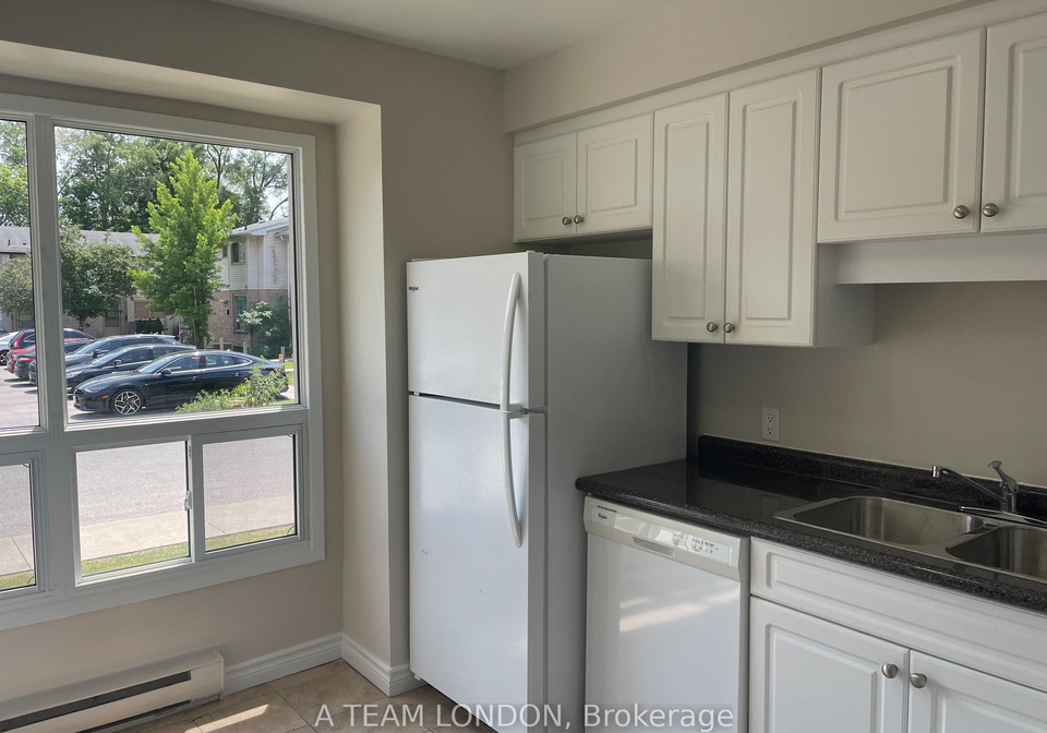 678-upper-queen-street-london-ontario-x12230036