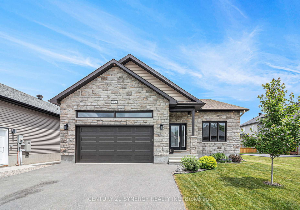 22-richer-street-north-stormont-ontario-x12230065