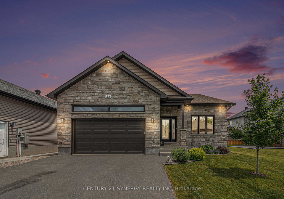 22-richer-street-north-stormont-ontario-x12230065