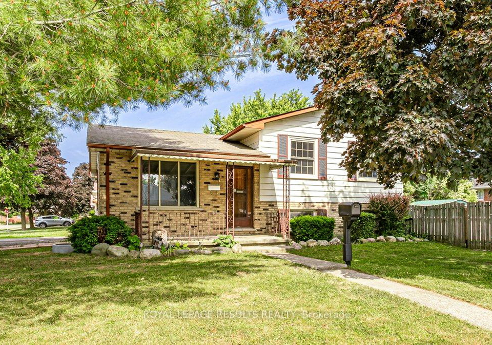1-vanier-place-st-thomas-ontario-x12230104
