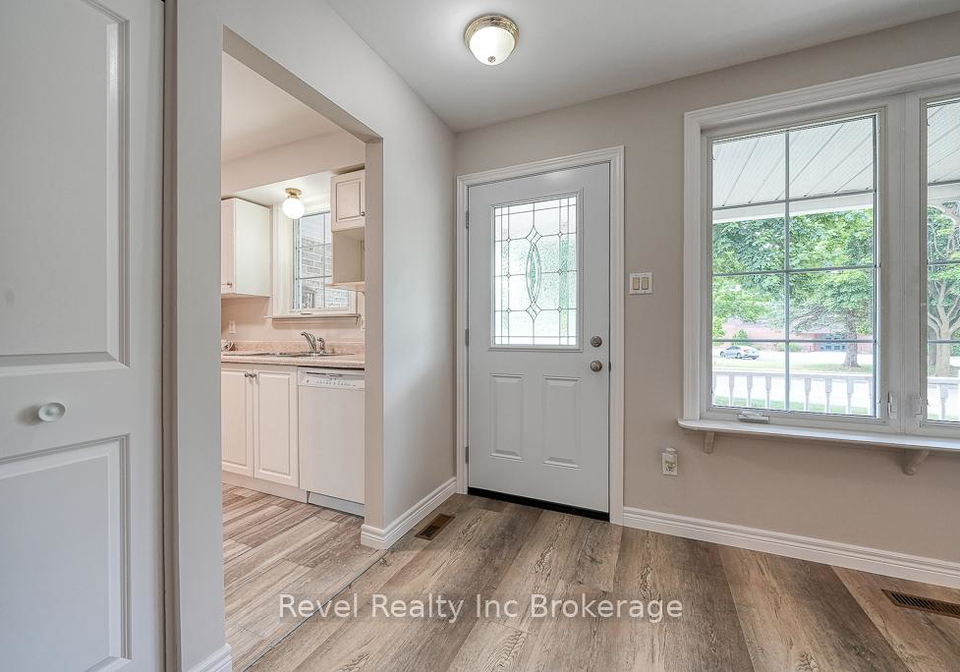 751-classic-drive-london-east-ontario-x12230113