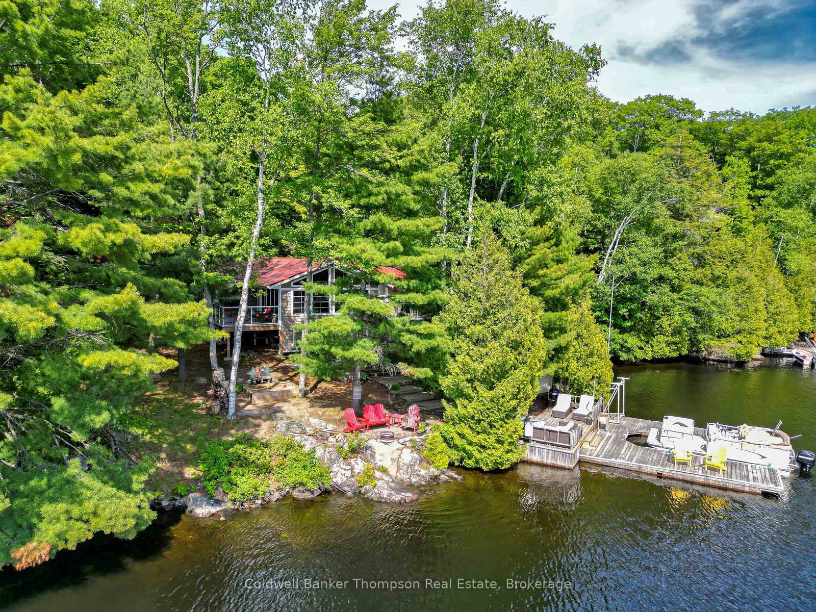 92-raven-lake-lake-of-bays-ontario-x12230337