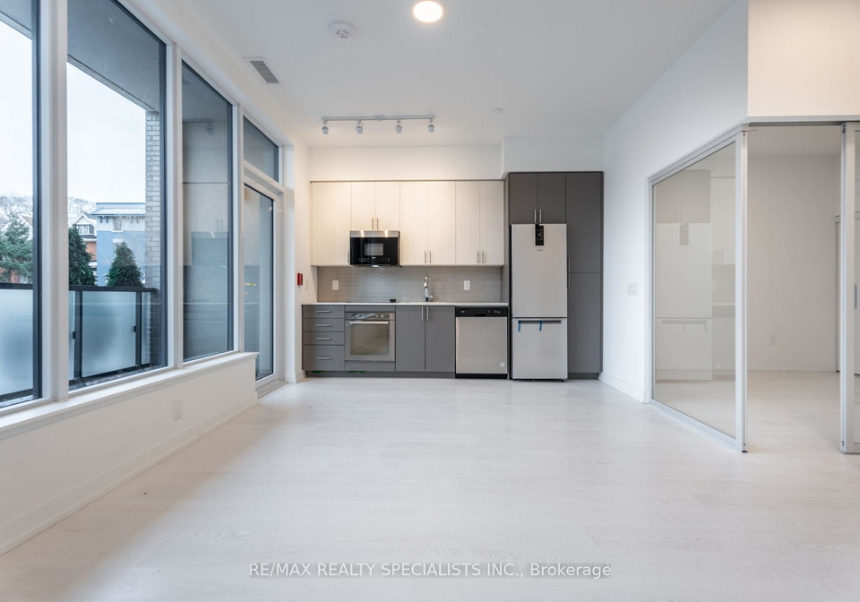 415-main-street-w-hamilton-ontario-x12230371