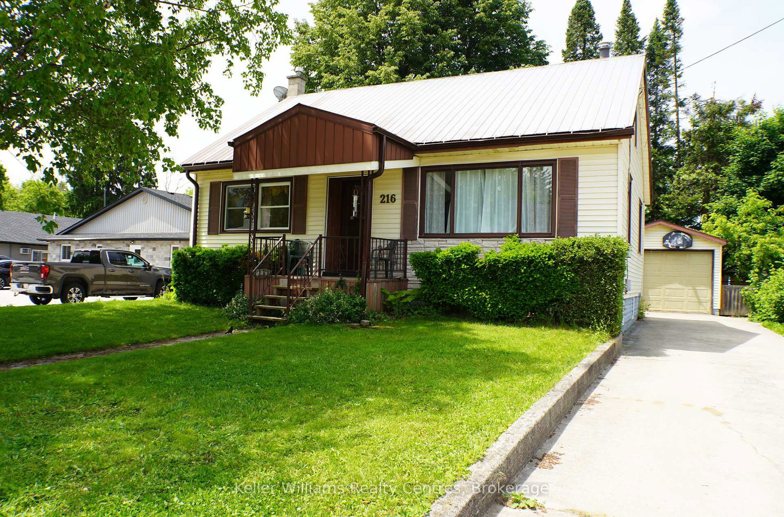 216-queen-street-s-west-grey-ontario-x12230416