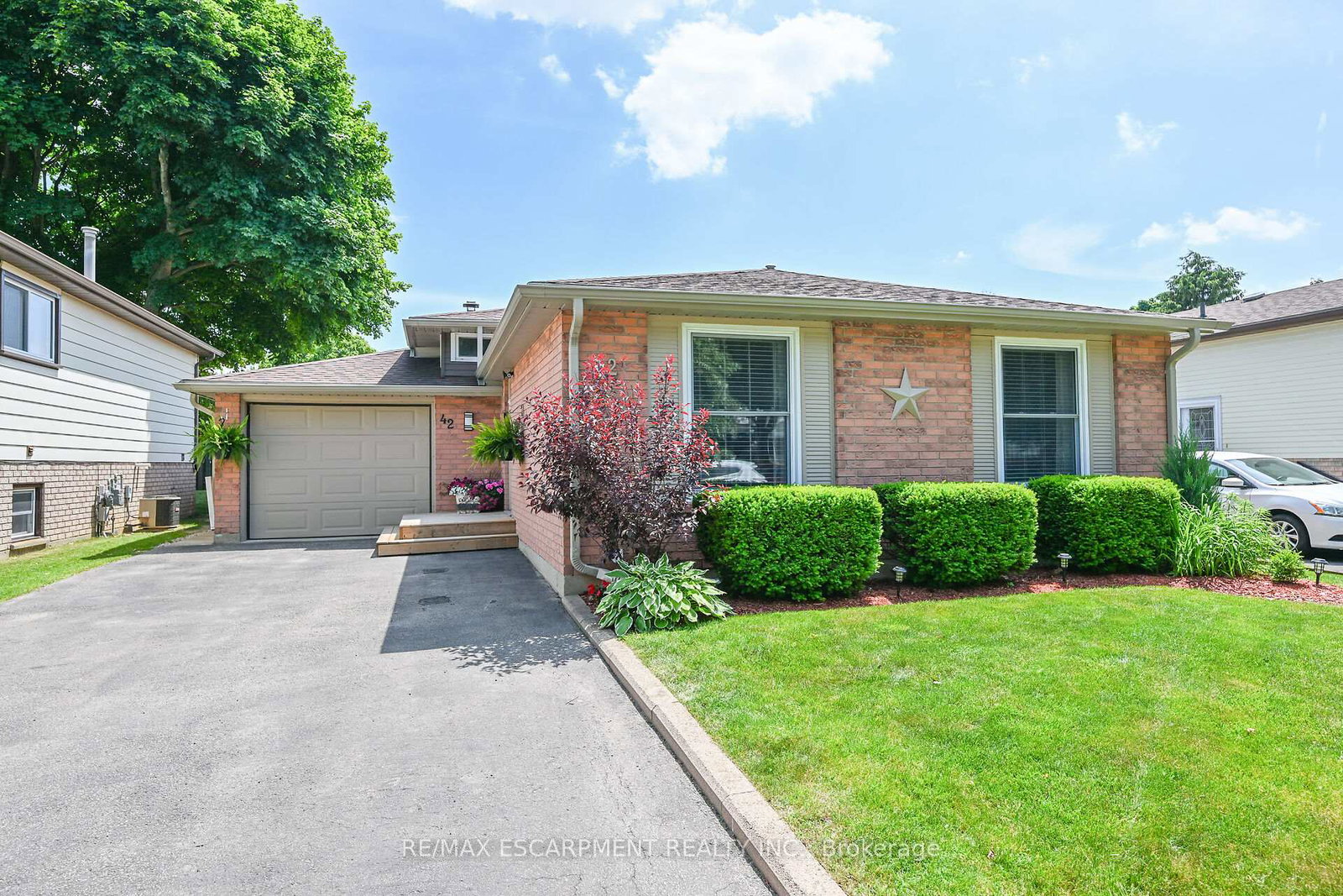 42-knightswood-crescent-brant-ontario-x12230549