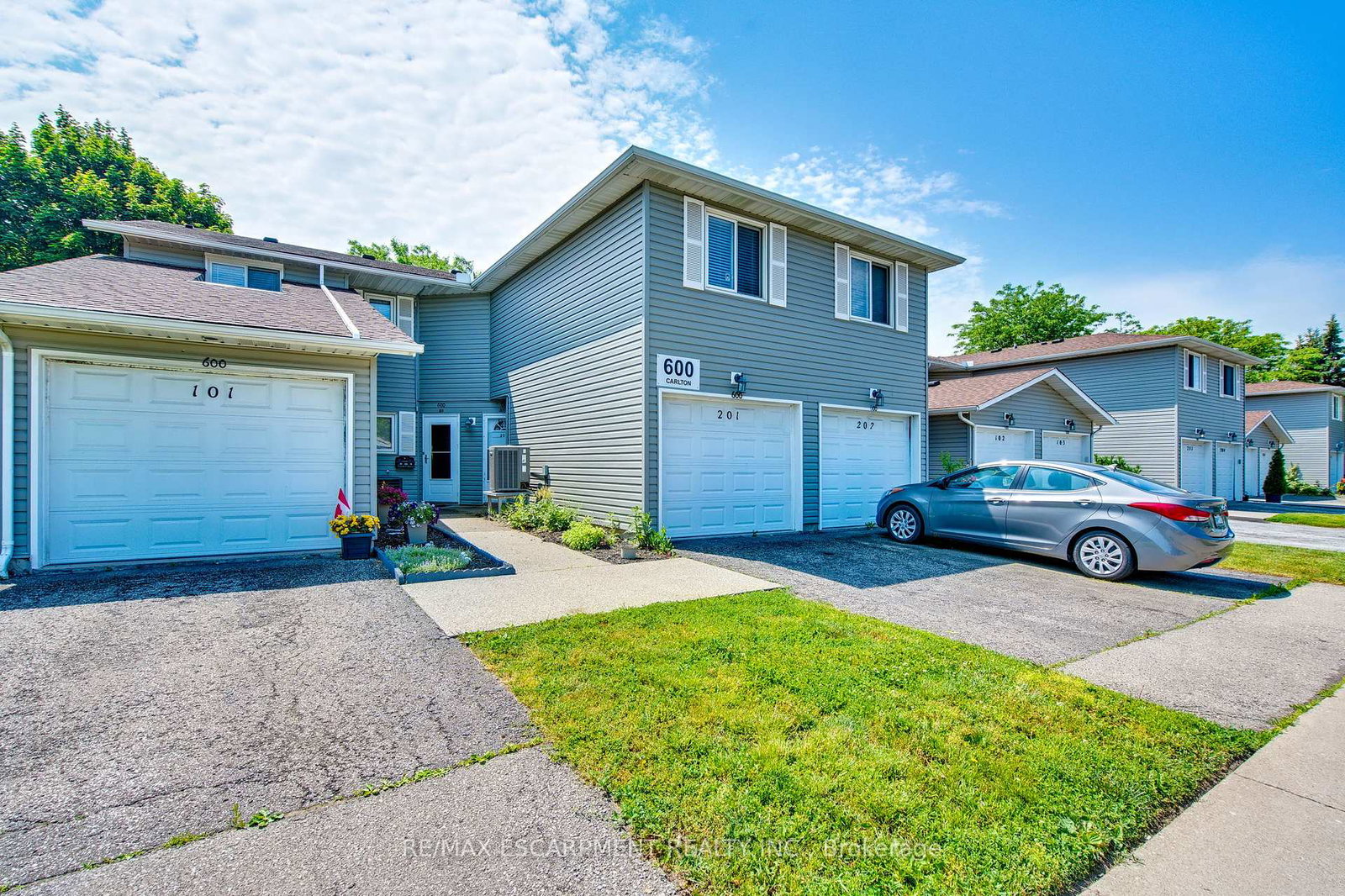 600-carlton-street-st-catharines-ontario-x12230588