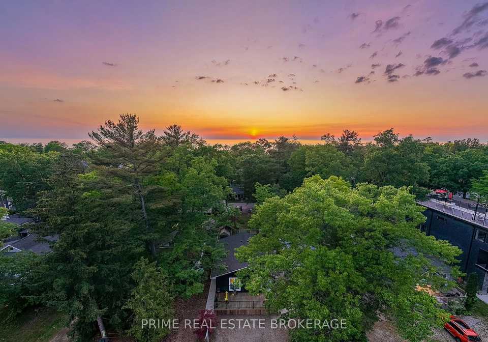 33-elmwood-avenue-lambton-shores-ontario-x12230598