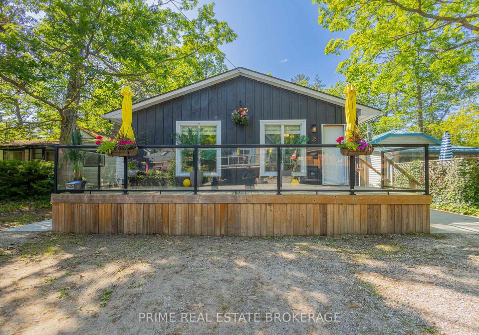 33-elmwood-avenue-lambton-shores-ontario-x12230598