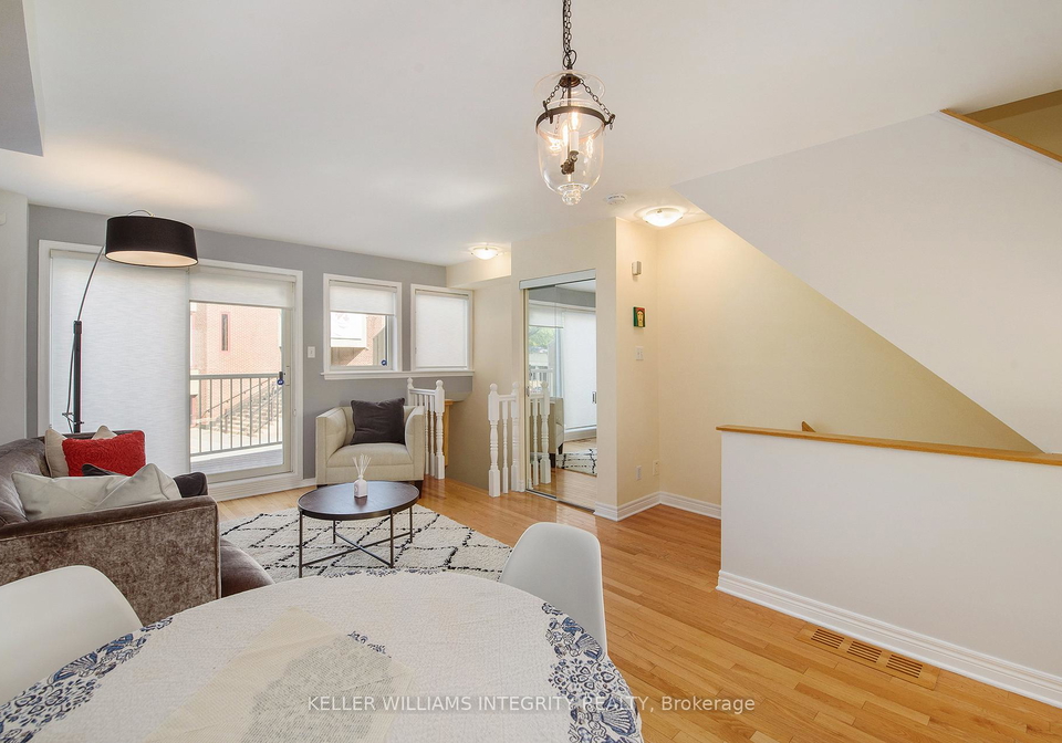 8-cornerstone-private-ottawa-ontario-x12230867