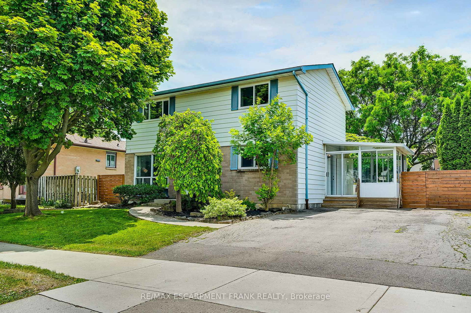 54-john-murray-street-hamilton-ontario-x12230883