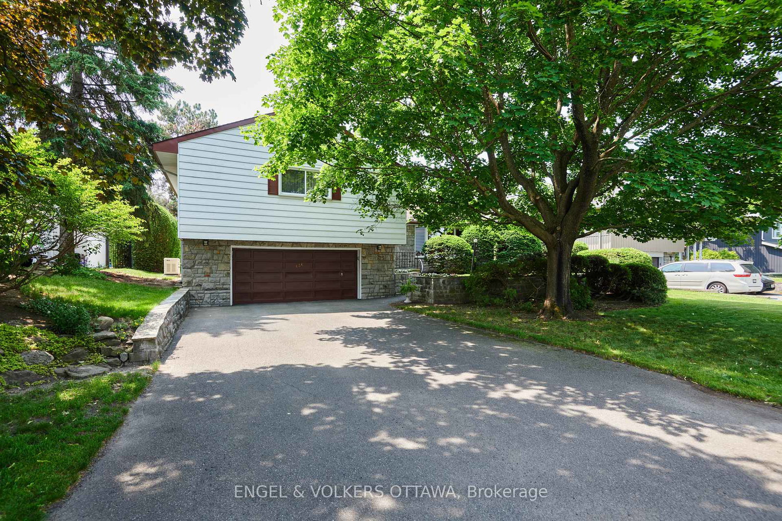 436-crestview-road-ottawa-ontario-x12231010