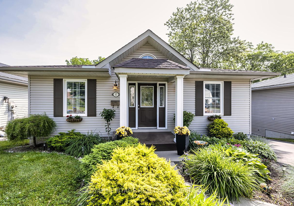 17-chestnut-hill-port-hope-ontario-x12231395