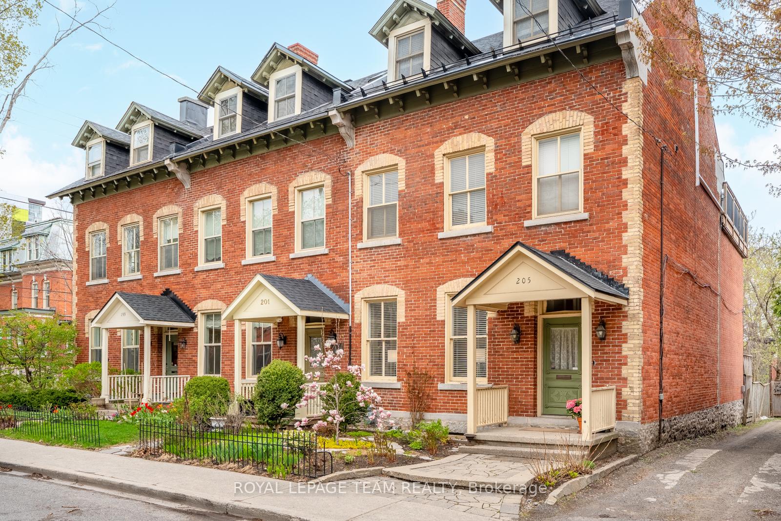 205-daly-avenue-ottawa-ontario-x12231625