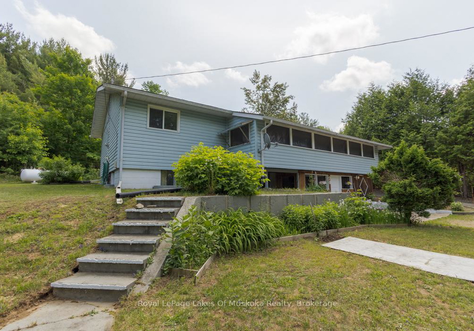 70-buker-lane-bracebridge-ontario-x12231629