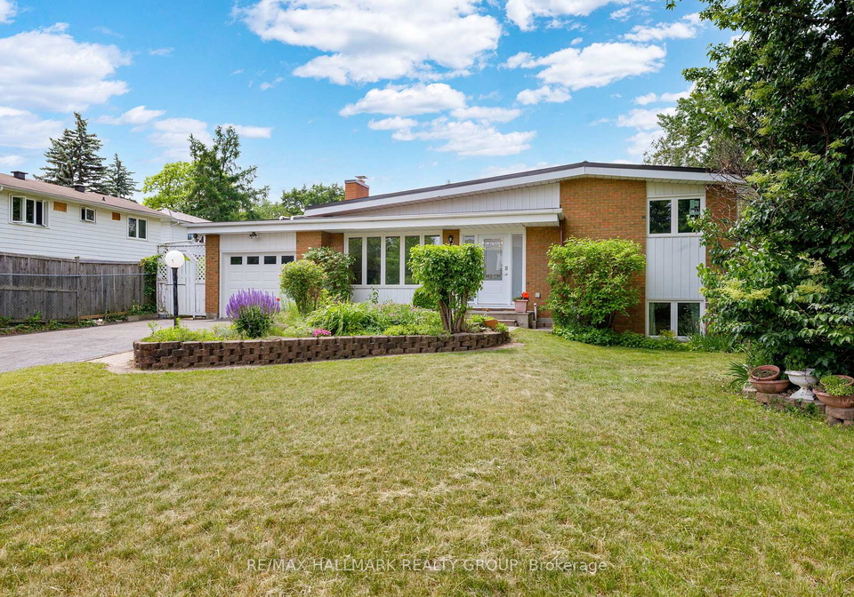 4-roberta-crescent-ottawa-ontario-x12231848