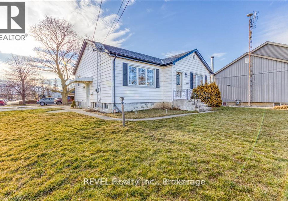 397-grantham-avenue-st-catharines-ontario-x12232184