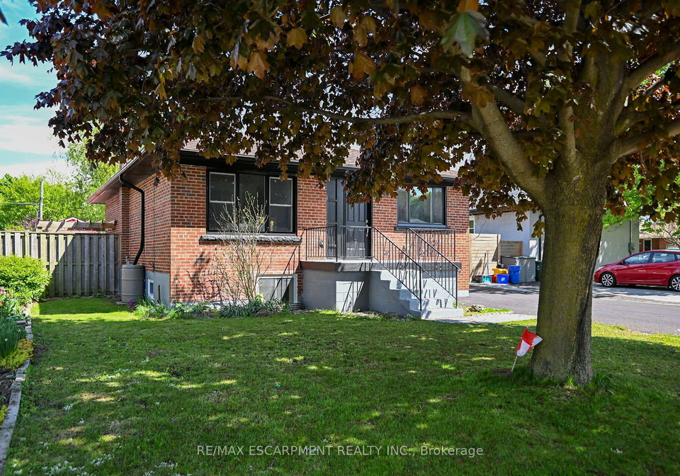 99-wise-crescent-hamilton-ontario-x12232316