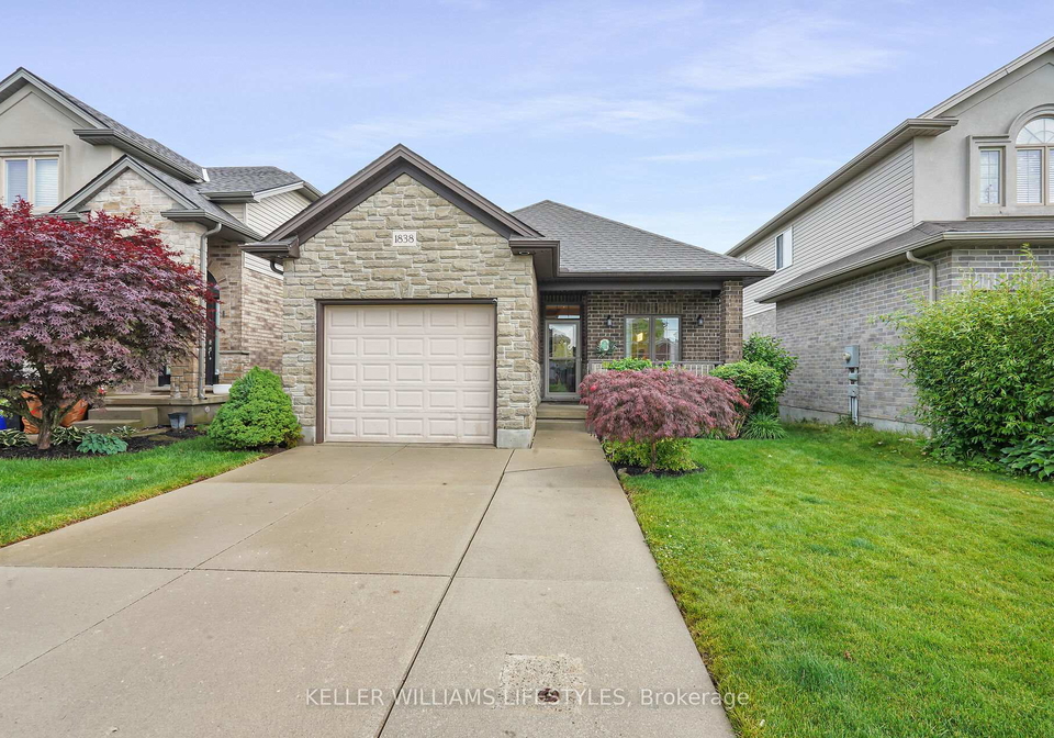 1838-cherrywood-trail-london-north-ontario-x12232341