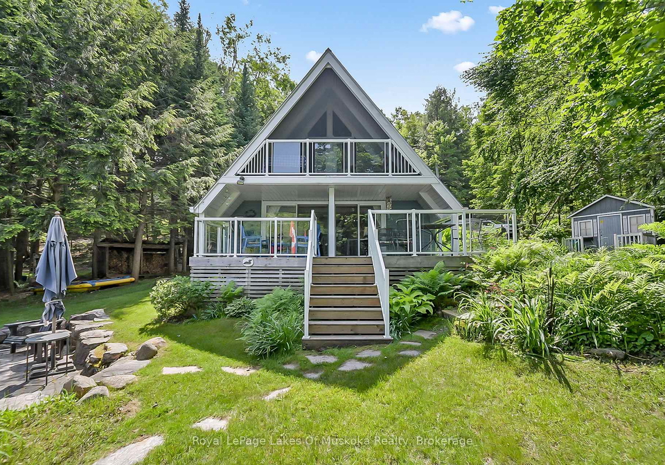 1005-kirkpatrick-lane-bracebridge-ontario-x12232358
