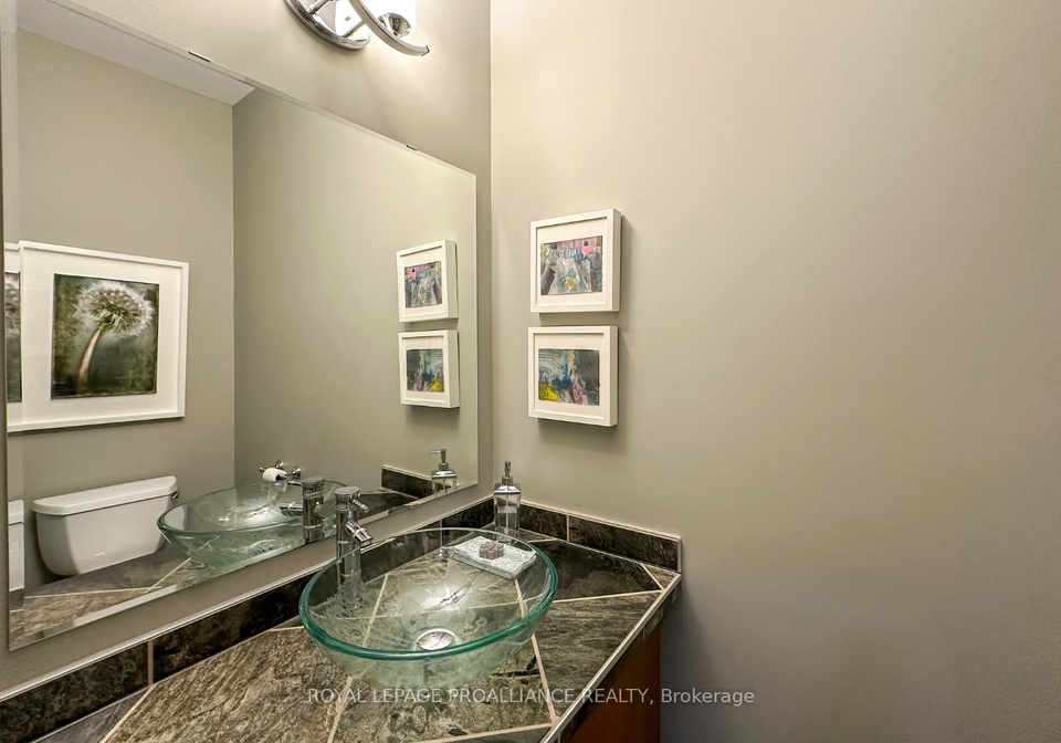1020-parkhill-road-w-peterborough-west-ontario-x12232436