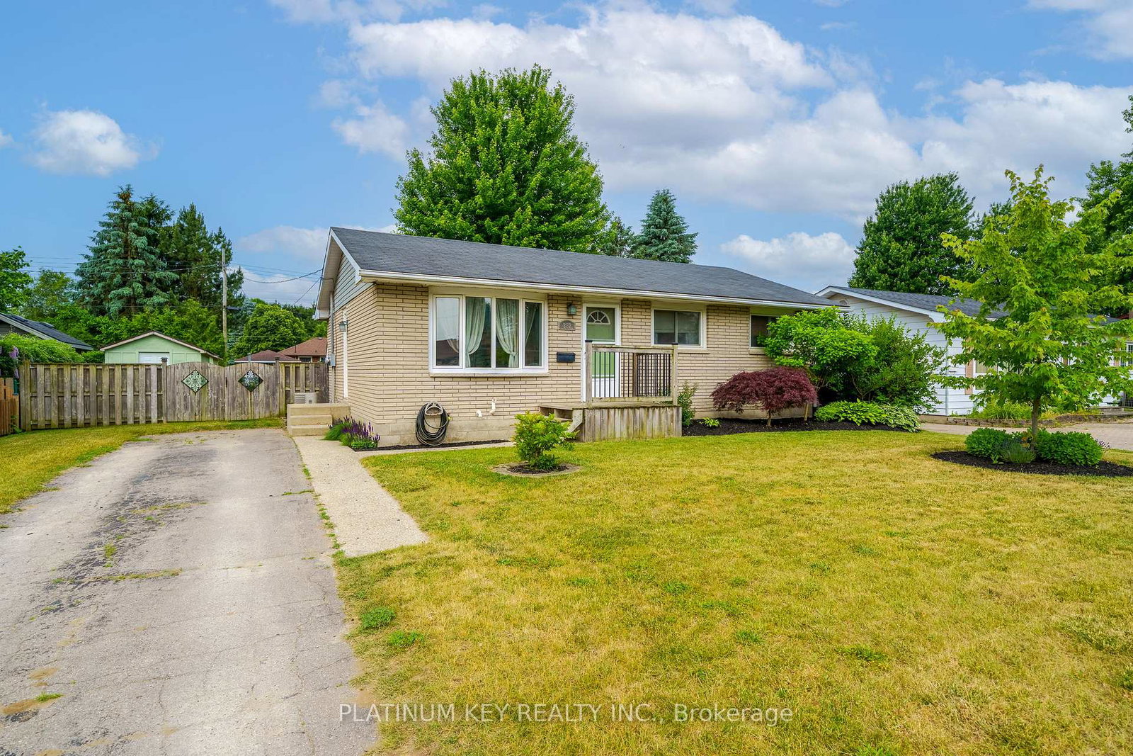 382-adelaide-street-strathroy-caradoc-ontario-x12232532
