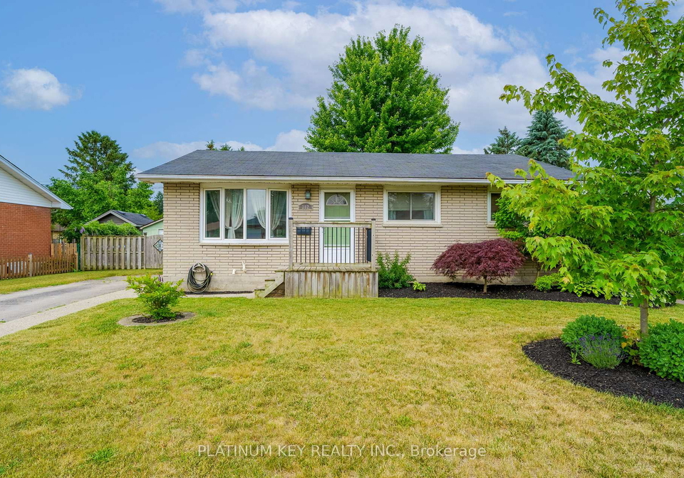 382-adelaide-street-strathroy-caradoc-ontario-x12232532