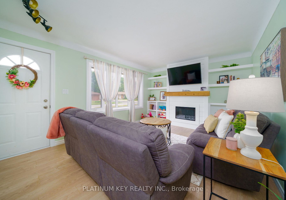 382-adelaide-street-strathroy-caradoc-ontario-x12232532