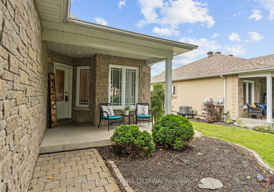 63-la-croisee-street-russell-ontario-x12232610