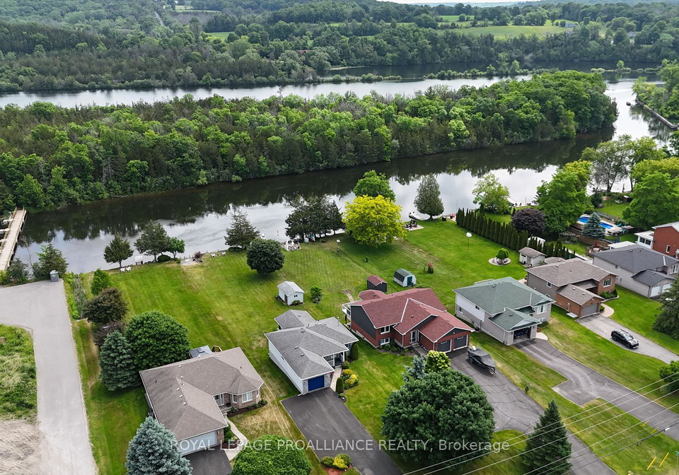 244-north-trent-street-quinte-west-ontario-x12232636