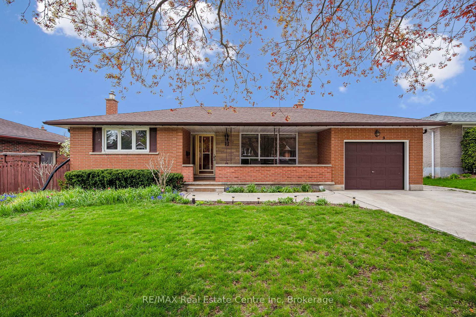 9-flanders-road-guelph-ontario-x12232765