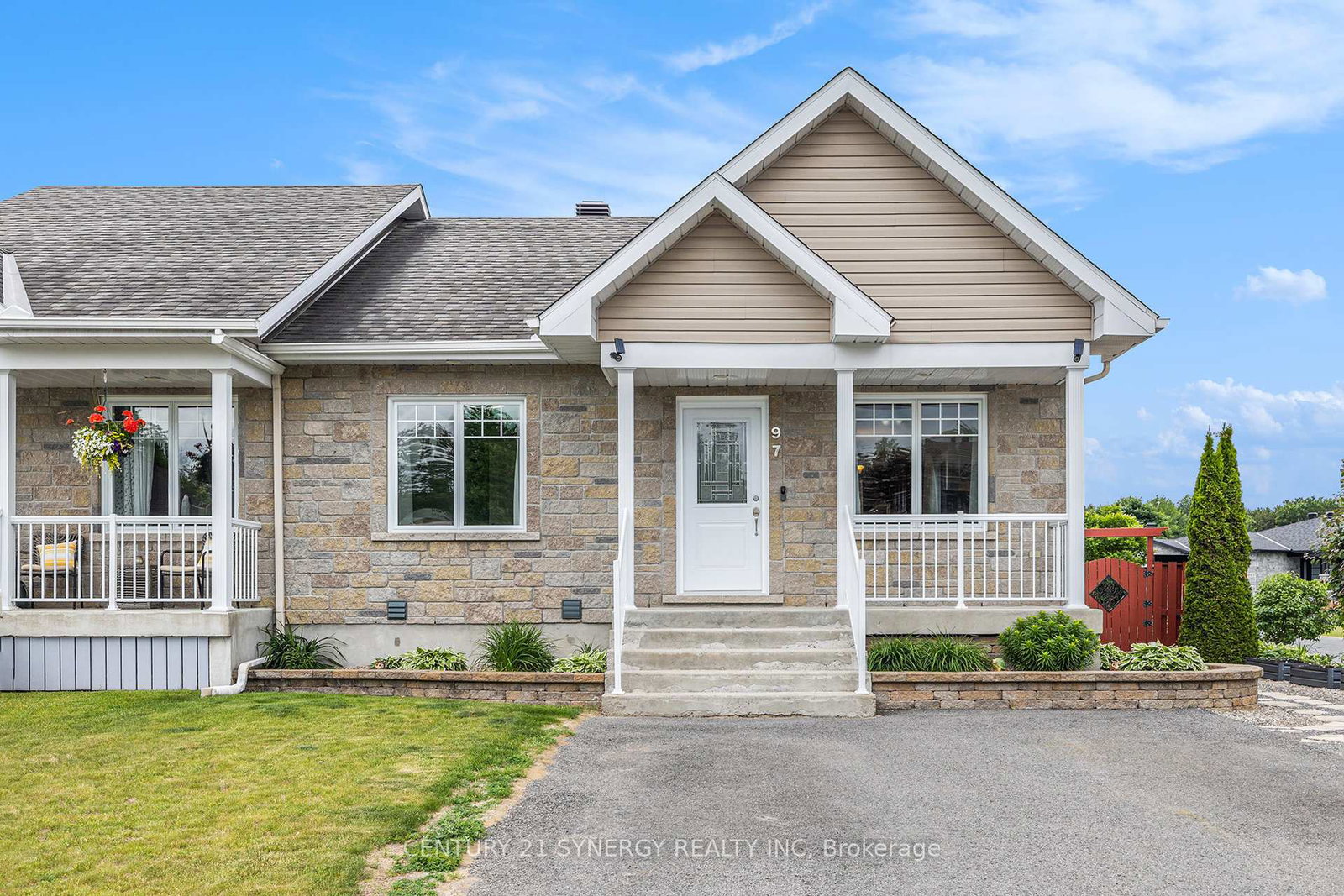 97-pitre-street-alfred-plantagenet-alfred-and-plantagenet-ontario-x12232844