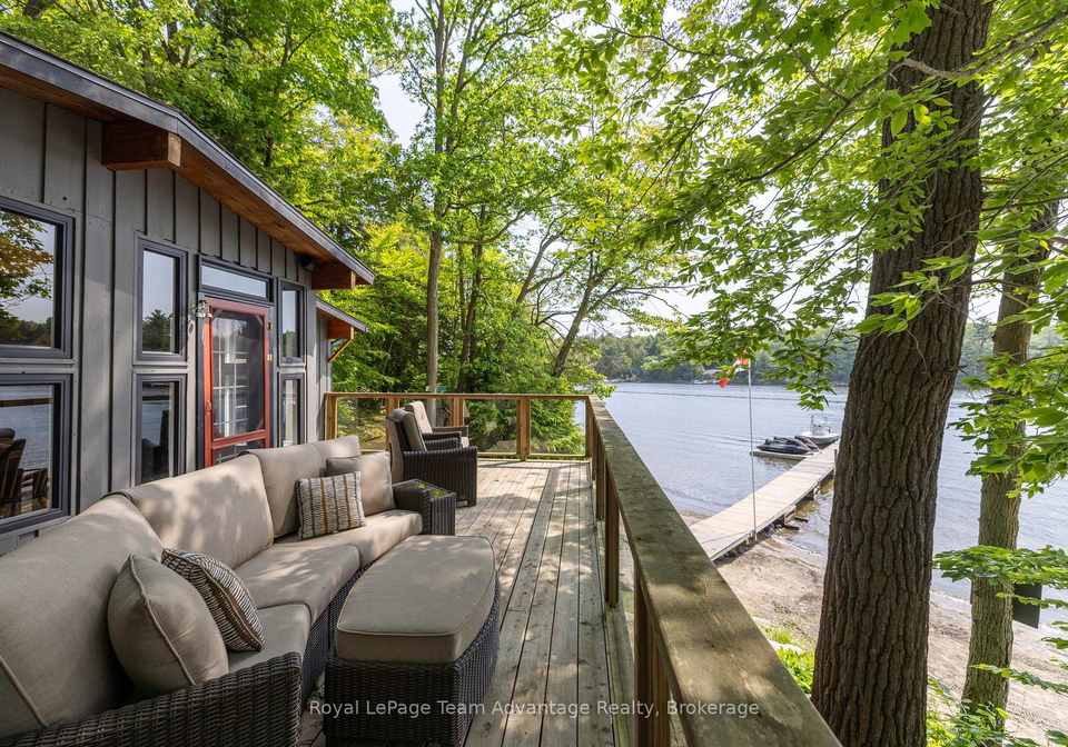 24-b717-isabella-island-the-archipelago-ontario-x12232900