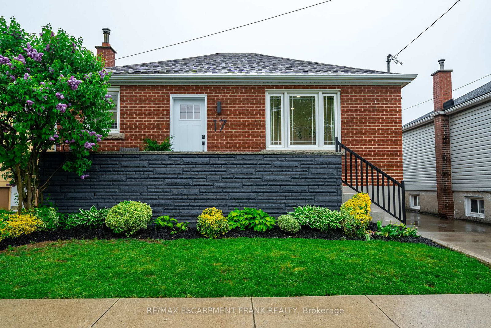 17-east-11th-street-hamilton-ontario-x12233065