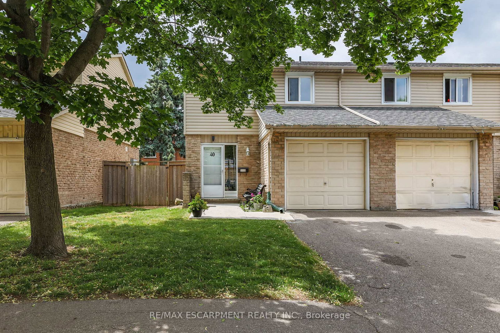 262-kenora-avenue-hamilton-ontario-x12233128