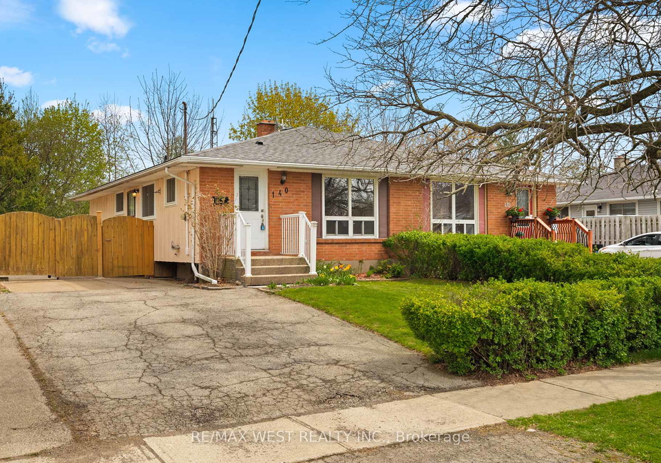 140-dorchester-boulevard-st-catharines-ontario-x12233135