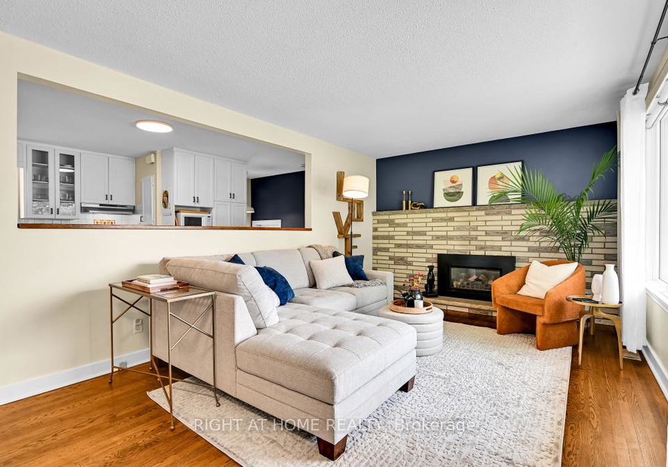 27-henry-goulbourn-way-ottawa-ontario-x12233364