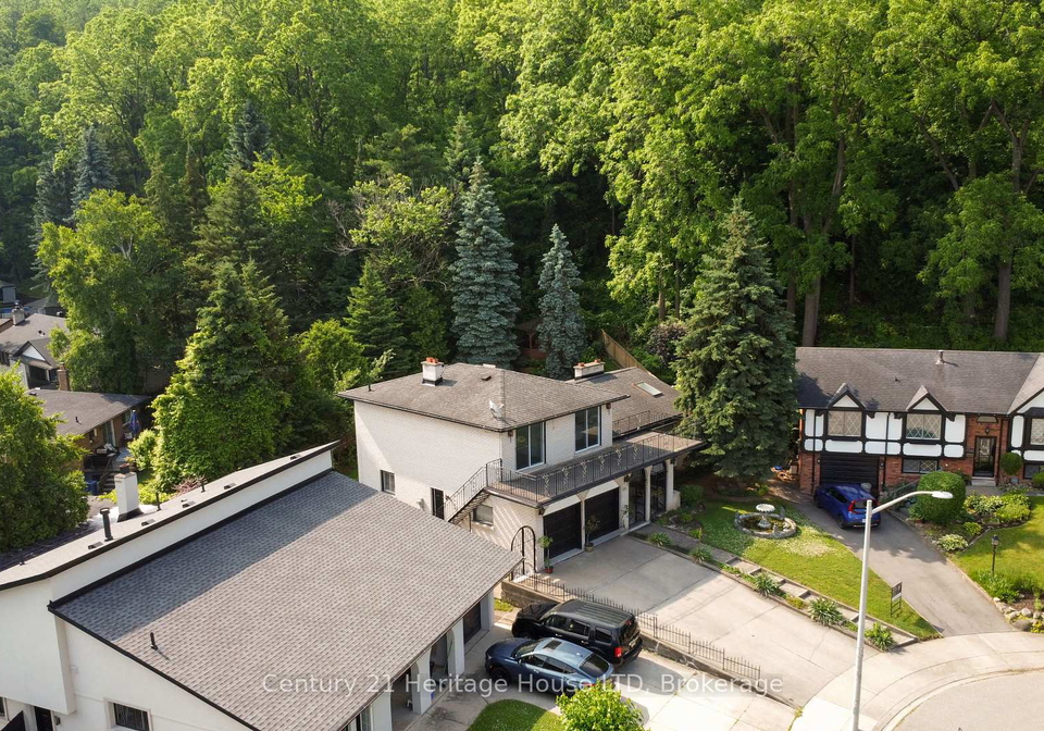 38-palm-court-hamilton-ontario-x12233457