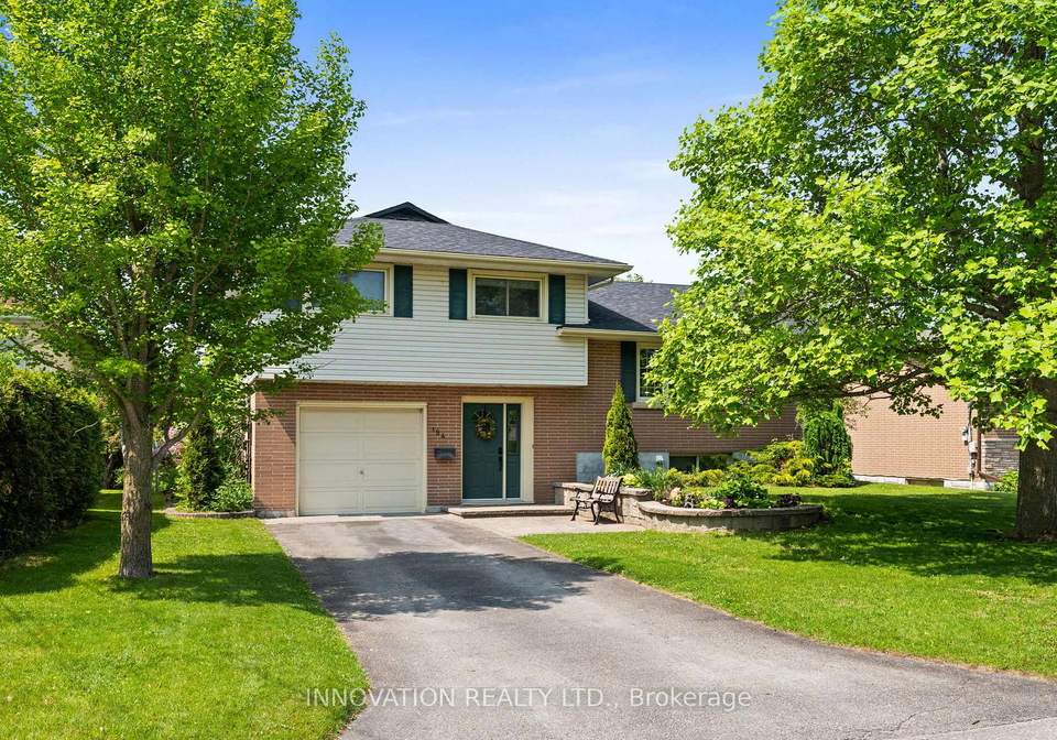 194-hogan-avenue-smiths-falls-ontario-x12233558