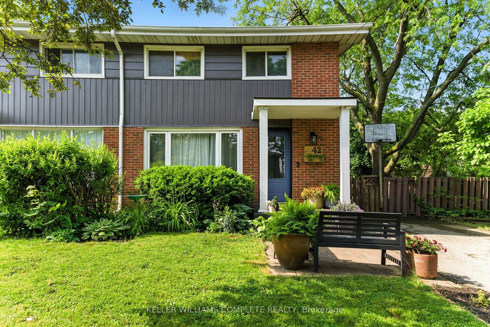 42-luscombe-street-hamilton-ontario-x12233564
