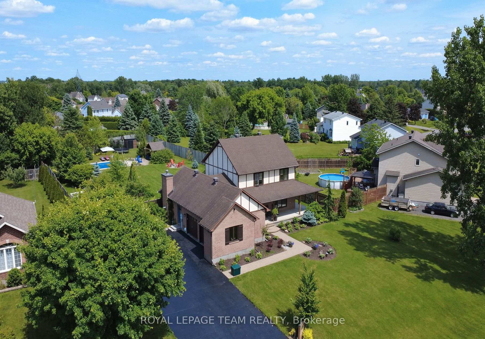 1571-stanleyfield-crescent-ottawa-ontario-x12233692