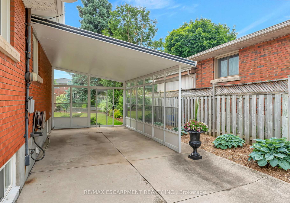 109-west-23rd-street-hamilton-ontario-x12233699
